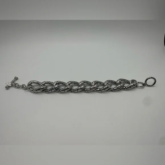 Silver Snakeskin Chain Bracelet - Picture 5 of 6
